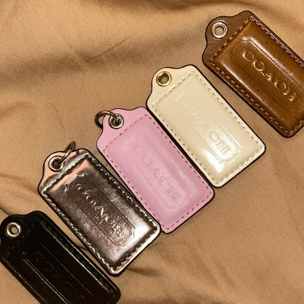 ❤️🧡💛💚🩵💙💜COACH HANG TAGS❤️🧡💛💚🩵💙💜